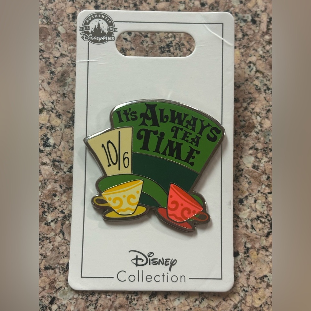 Disney Alice in Wonderland Mad Hatter's Hat "It's Always Tea Time" Trading Pin